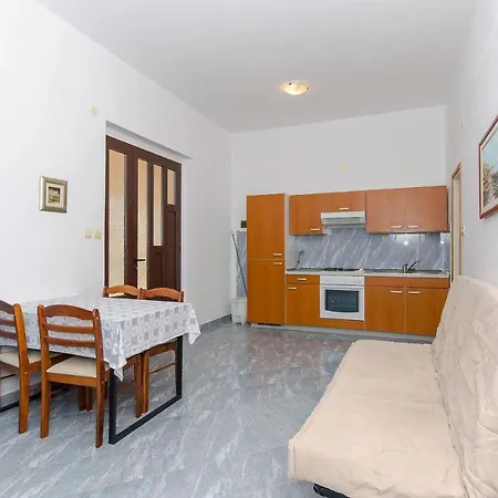 Apartments Ivanka Vis Exterior photo