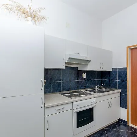 Apartments Ivanka Vis Exterior photo